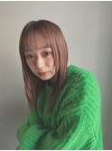 柔らかベージュ