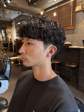 ニゲラ 町田(NIGELA) ナチュラルマッシュ×カーリーパーマ