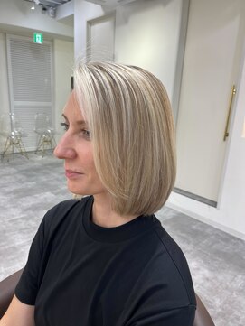 ボンズサロン 麻布十番 パティオ通り店(BONDZSALON) 外国人風ハイライト×バレイヤージュ【麻布十番駅/六本木駅】