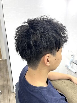 フェリテ 柏(Ferite) ★クセを活かして、かっこよく。ナチュラルな無造作スタイル★