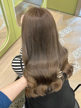 イオエ 西梅田(ioe) ブリーチなしカラー/髪質改善/ミルクティーベージュ/小顔ヘア