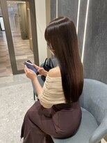シュヴーブリヤン(cheveux brillants)&nbsp;『美髪縮毛矯正で作る再現性100%な艶髪』ストレートロングヘア