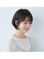 ウィールールピヴォクロス(WE RULE pivot cross)&nbsp;20代30代40代50代/耳掛け可能な大人可愛いショートボブスタイル