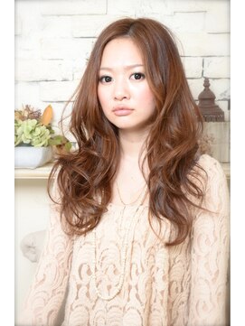 シェア(SHARE hair make works) センターゆるウェーブ