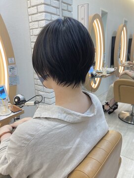 アドラーブル けやき通り店(adorable) 耳かけも可愛い【くびれショート】20代30代40代