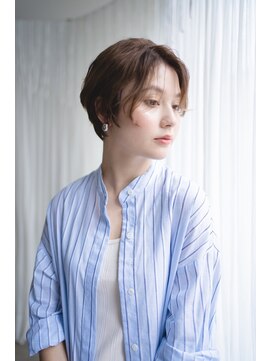 マグノリア オモテサンドウ(MAGNOLiA Omotesando) 柔らか質感ハンサムショート・・・HINATA