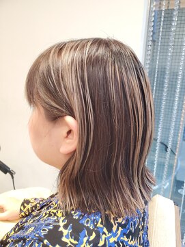 ヤサシイサロン(YASASHII SALON) セクションハイライトカラー