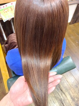 ル コワン ククー(Le coin coucou) 酸性ストレート