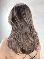 アイティーバイアルバム 松戸店(IT by ALBUM)&nbsp;フレンチカジュアルカーキベージュレイヤーロング_ba482591