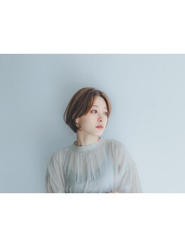 生活のゆとり、上品さ漂う大人ショートボブ。不安なショートも、ご希望やお悩みを聞き入れお仕上げします。