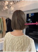 透明感たっぷりオリーブベージュ