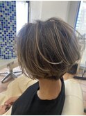 ハイライトショートボブ