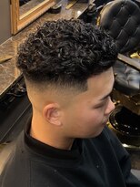 キングスマントーキョー 立川北口店(KINGSMAN TOKYO)&nbsp;アップバング / ツーブロック / スキンフェード 【立川】