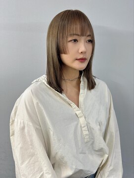 ステア メゾン(stir maison) 透け感ベージュ×ストレートミディ