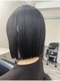 切りっぱなしボブスタイル