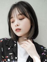 ギークス(GEEKS)&nbsp;【GEEKS渋谷】イヤリングカラー/冬カラー/伸ばしかけボブ/透明感