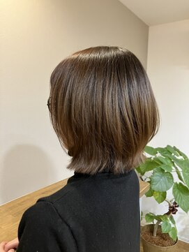 リポゾ(Riposo.) くびれレイヤーボブ