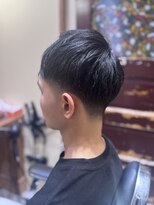 フォーコーナーズカットショップスリーセント 栄(FourCornersCutShop 3/cent) テーパーフェード