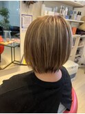 白髪染を使わない白髪をデザインするカラー