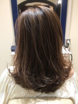 ロンド 表参道店(Lond) 《Lond omotesand担当rico》たっぷりハイライトのオシャレカラー