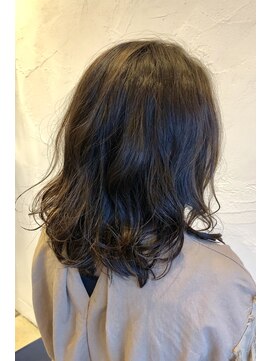 ウィロー(WILLOW) 【WILLOW】パーマでつくるＡラインのロブ