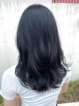 サンバイセライロ 千葉(SAN. by celilo) 韓国風ブルーブラック