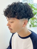 ウェイビーエフティフィフス 横浜西口(WAVEY ft.fifth)&nbsp;波巻きスパイラルパーママッシュショート無造作パーマ刈り上げ