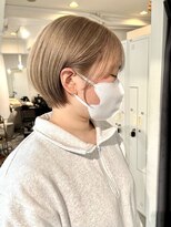 ピヨン 心斎橋(piLLon)&nbsp;マッシュショート　ミルクティーベージュ