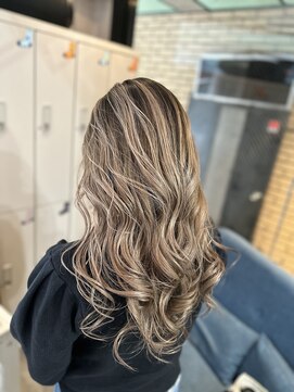 ラフ(LAFF) #ショコラアッシュ#ヘルシースタイル#ふんわりカール