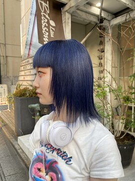 シード 成増 下赤塚店(ced.) ネイビーブルー ブルーブラック ウルフカット