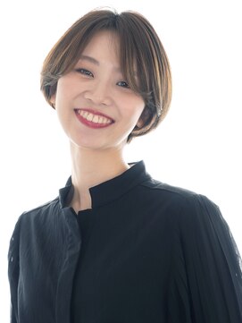 ヘアーサロン ラフリジー(Loufreasy) 【イノアカラー】艶髪アッシュベージュ×マッシュショートボブ