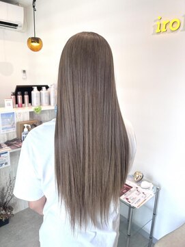 イロアイ(iro I) ミルクティーベージュ