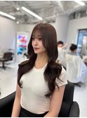 韓国風巻き アッシュブラウン ぱっつん前髪 小顔前髪 艶髪