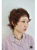くせ毛を活かした、ショートウルフ