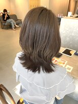 エテレ(etele)&nbsp;オリーブグレージュカラー