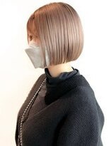 ジルブラン 横浜関内(JIL BLAN) 丸みショートボブュカラーグレイカラー白髪ぼかしハイライト