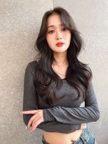 ジーナ 名駅(XENA.)&nbsp;面長さん必見！韓国レイヤーカットで小顔見えスタイル