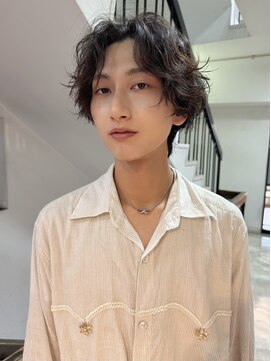 アクシス ナゴヤ(AXIS NAGOYA) 北野MEN’S/リバースセンターパート/ニュアンスパーマ/名駅