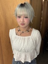 ニディ(Nide)&nbsp;ショート｜軽めショート｜ショートボブ｜ブリーチショート