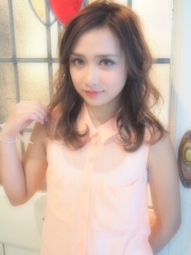 サロンドミルク 原宿(salon de MiLK) ゆるふわミディアムカール