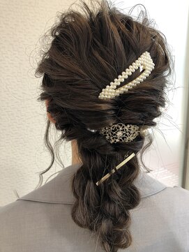 ヘアーモード ケーティー 尼崎本店(Hair Mode KT) 編み込み&ロープ編み下ろし