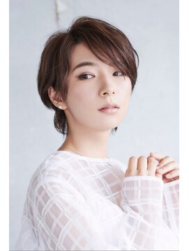 アッシュ 川越店(Ash) 大人可愛い耳かけショートヘア