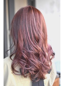 ヘアーアンドスパ プルトア(hair spa pour toi) ロング×ピンクグレージュ