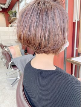 ルーファス 恵比寿 渋谷(Ruufus) 白髪ぼかしハイライトショートボブト【Ruufus恵比寿渋谷】3157e