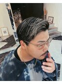 ハイライトカラーのナチュラルかき上げスタイル