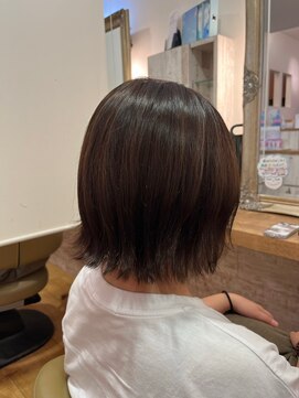 エデン(Eden by Nanpu) 大人ショートボブ ミニボブ 切りっぱなし