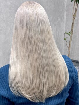 ロウル 渋谷(LOWRL) ホワイトベージュ/ブリーチ