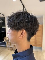 アルマ(ALMA)&nbsp;ツーブロックマッシュツイストパーマツイストスパイラルパーマ