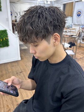 ユイマァルスロウ(YUIMARL SLOW) 【ツイストウェーブパーマ】