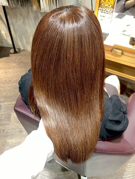 アフィナー(Afinar) 【横浜/横浜駅】艶髪/ベージュ